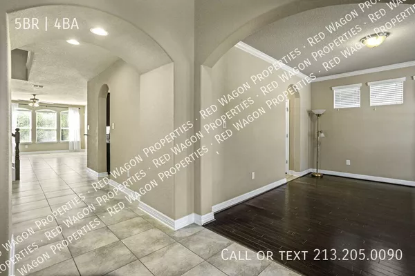 5 bedrooms apartment for rent in Far North Central - North SATX, San Antonio