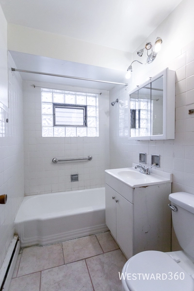 2 bedrooms apartment for rent in Chatham - Far Southeast Side, Chicago