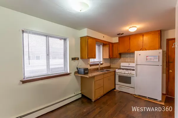 2 bedrooms apartment for rent in Chatham - Far Southeast Side, Chicago