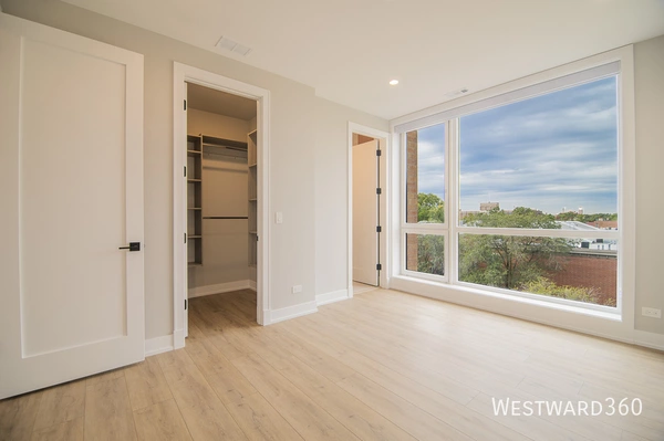 3 bedrooms apartment for rent in Douglas - South Side, Chicago