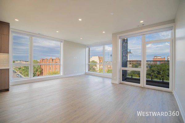 3 bedrooms apartment for rent in Douglas - South Side, Chicago