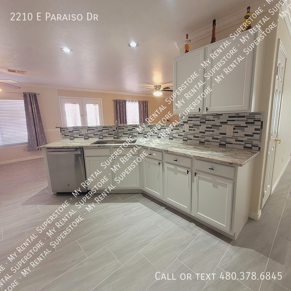 3 bedrooms apartment for rent in Desert View - Phoenix, Phoenix