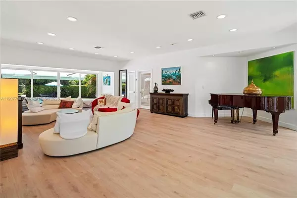 4 bedrooms apartment for rent in Coral Way - Miami, Miami