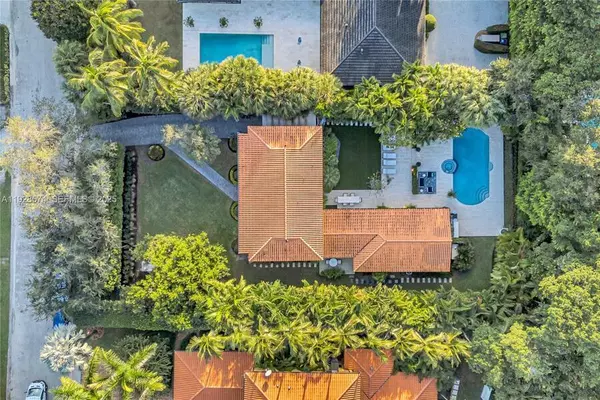 4 bedrooms apartment for rent in Beverly Terrace - Miami, Miami