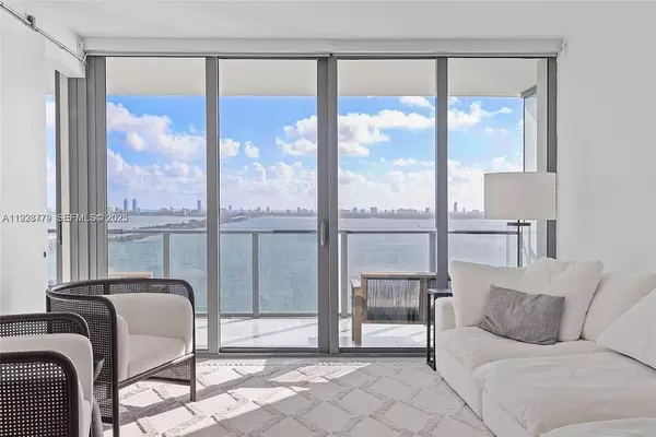 3 bedrooms apartment for rent in Beverly Terrace - Miami, Miami