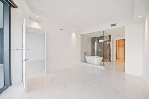 2 bedrooms apartment for rent in Edgewater MIA - Miami, Miami