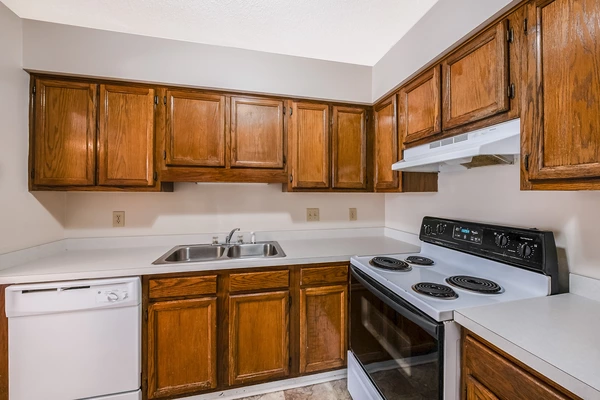 3 bedrooms apartment for rent in Fairmont - Central Raleigh, Raleigh