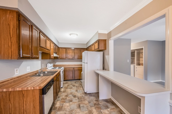 3 bedrooms apartment for rent in Fairmont - Central Raleigh, Raleigh