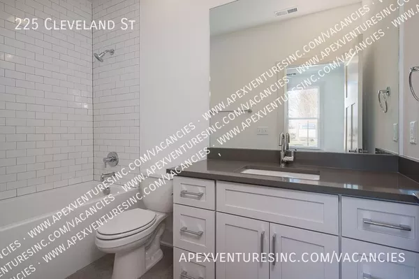 3 bedrooms apartment for rent in McFerrin Park - East Nashville, Nashville