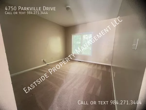3 bedrooms apartment for rent in Millbrook - North Raleigh, Raleigh