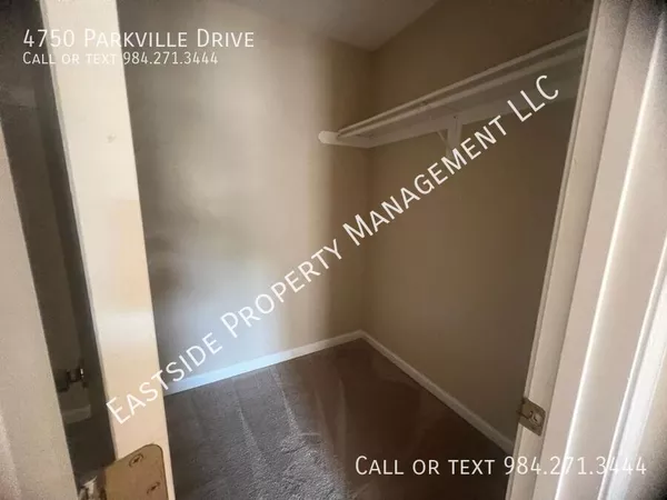 3 bedrooms apartment for rent in Millbrook - North Raleigh, Raleigh