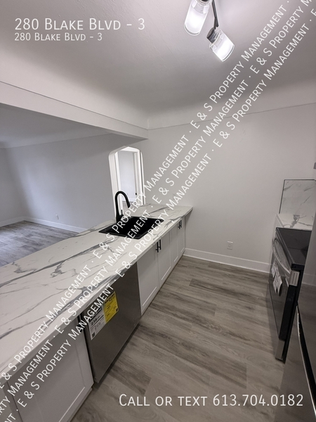 3 bedrooms apartment for rent in Vanier - East Ottawa, Ottawa