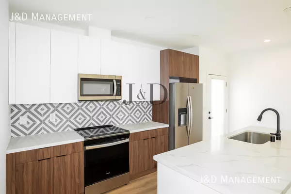 4 bedrooms apartment for rent in Rolando - Inland, San Diego