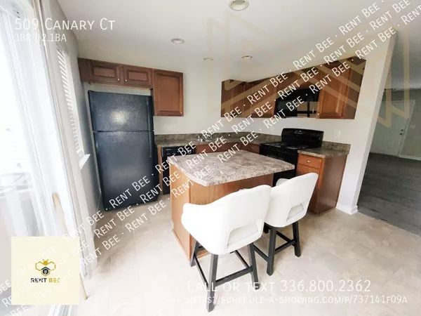 3 bedrooms apartment for rent in Oak Ridge - Outer Triad, Greensboro