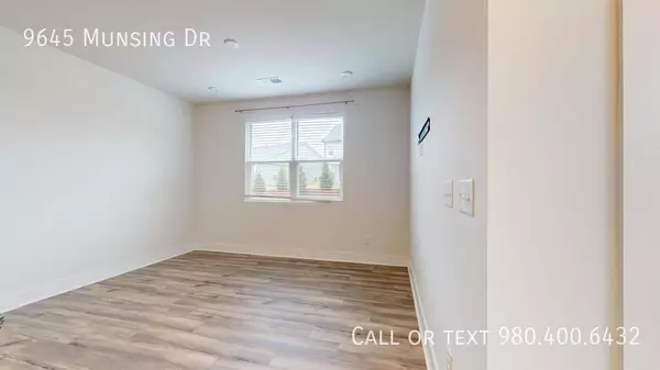 4 bedrooms apartment for rent in West Sugar Creek - North Charlotte, Charlotte