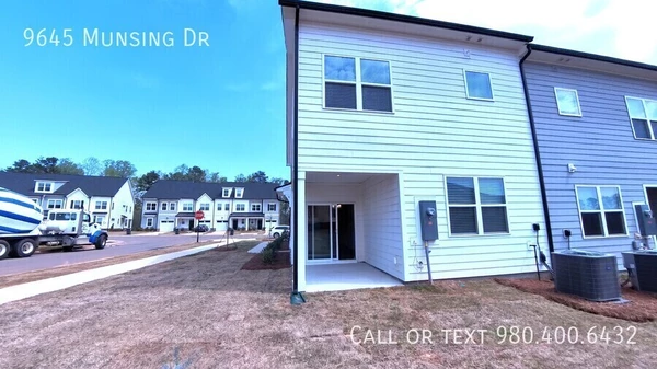 4 bedrooms apartment for rent in West Sugar Creek - North Charlotte, Charlotte
