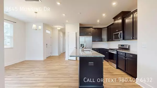 4 bedrooms apartment for rent in West Sugar Creek - North Charlotte, Charlotte