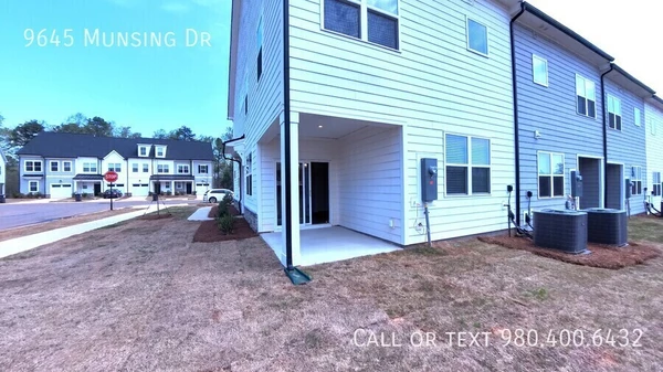 4 bedrooms apartment for rent in West Sugar Creek - North Charlotte, Charlotte
