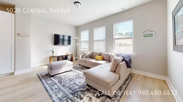 3 bedrooms apartment for rent in Eastland - Wilora Lake - East Charlotte, Charlotte