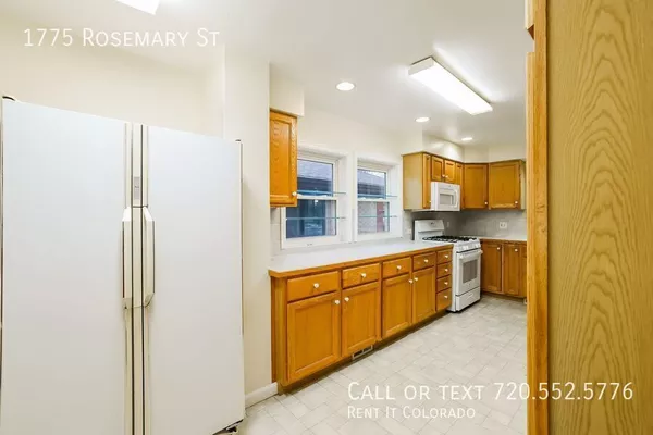 4 bedrooms apartment for rent in East Colfax - East Denver, Denver