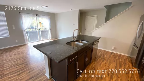 3 bedrooms apartment for rent in East Colfax - East Denver, Denver