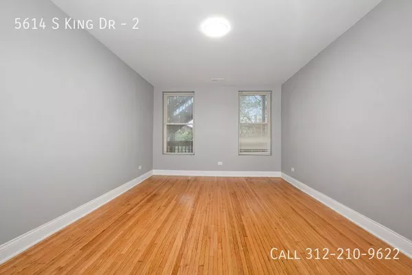 4 bedrooms apartment for rent in Washington Park - South Side, Chicago