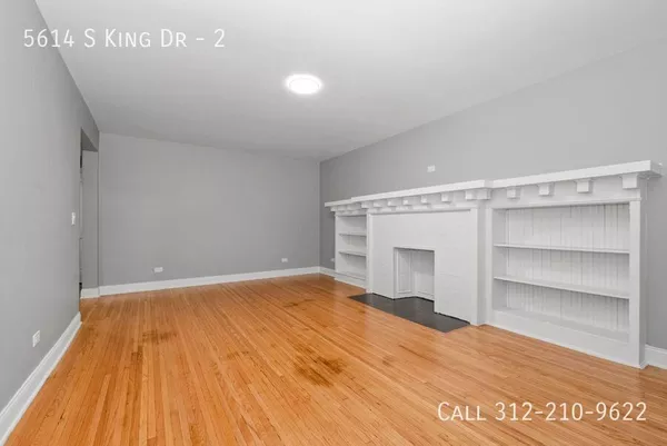 4 bedrooms apartment for rent in Washington Park - South Side, Chicago