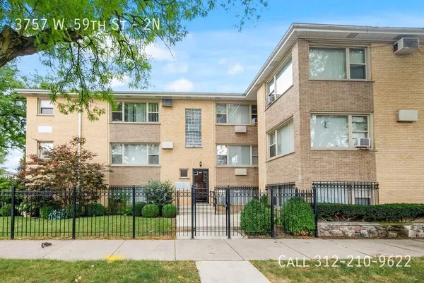 2 bedrooms apartment for rent in West Elsdon - Southwest Side, Chicago