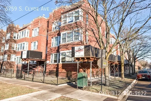 2 bedrooms apartment for rent in South Shore - South Side, Chicago