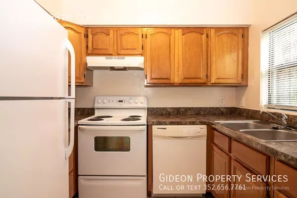 2 bedrooms apartment for rent in West Gainesville - West Gainesville, Gainesville