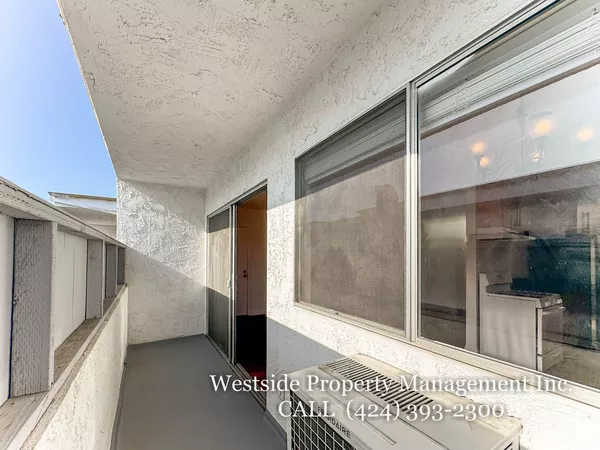 2 bedrooms apartment for rent in Sawtelle - Westside / South Bay, Los Angeles