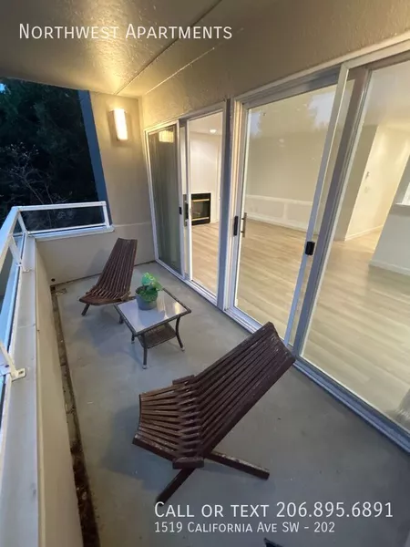 2 bedrooms apartment for rent in North Admiral - West Seattle, Seattle