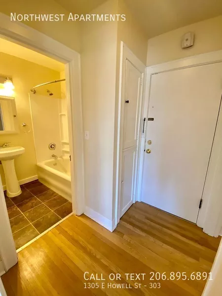 Studio Apartment for rent in Capital Hill - Central Seattle, Seattle