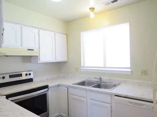 2 bedrooms apartment for rent in East Colorado Springs - East COS, Colorado Springs