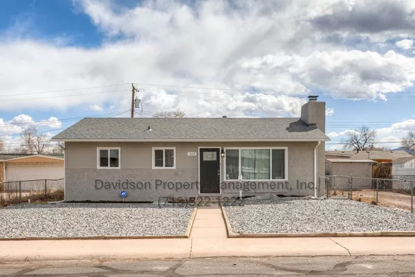 4 bedrooms apartment for rent in Southeast Colorado Springs - South COS, Colorado Springs