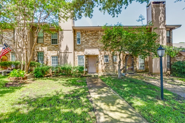 2 bedrooms apartment for rent in Vickery Meadow - Ne Dallas, Dallas