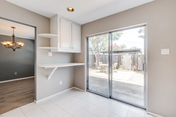 2 bedrooms apartment for rent in Vickery Meadow - Ne Dallas, Dallas