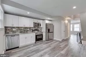 5 bedrooms apartment for rent in Glenwood - North Philadelphia, Philadelphia
