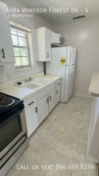 2 bedrooms apartment for rent in Cedar Hills - Westside, Jacksonville