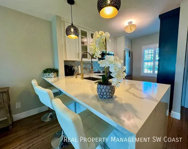 2 bedrooms apartment for rent in McGregor - Fort Myers, Fort Myers