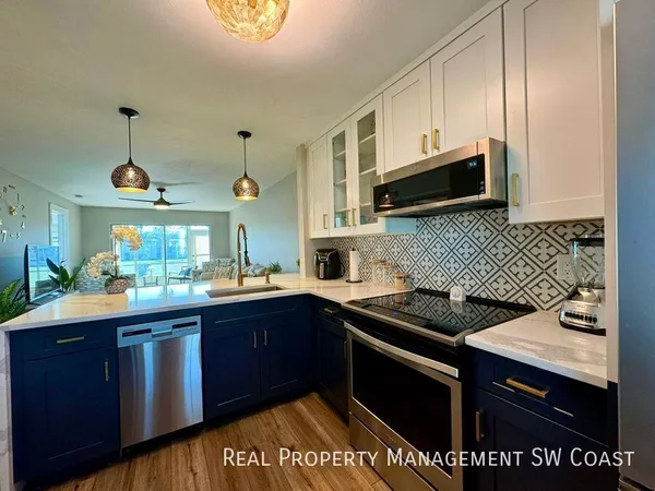 2 bedrooms apartment for rent in McGregor - Fort Myers, Fort Myers