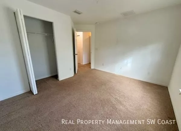 3 bedrooms apartment for rent in Villas - Fort Myers, Fort Myers