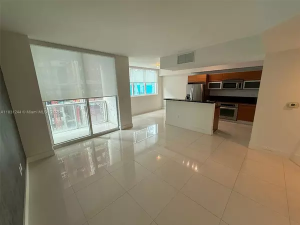 2 bedrooms apartment for rent in Downtown Miami - Miami, Miami