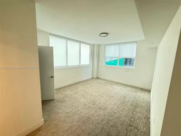 2 bedrooms apartment for rent in Downtown Miami - Miami, Miami