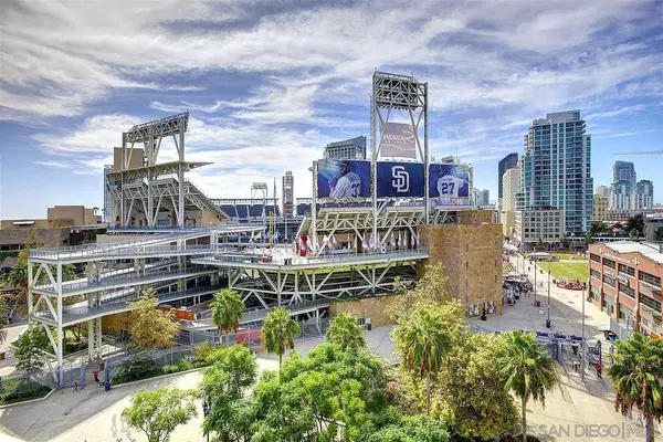 2 bedrooms apartment for rent in Gaslamp - Central SD, San Diego