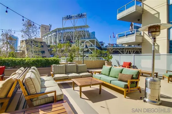 2 bedrooms apartment for rent in Gaslamp - Central SD, San Diego