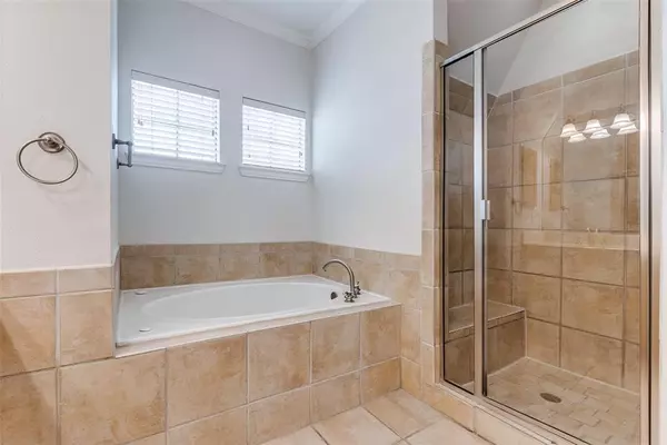 3 bedrooms apartment for rent in Old East Dallas - Ne Dallas, Dallas