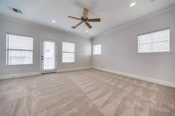 3 bedrooms apartment for rent in Old East Dallas - Ne Dallas, Dallas