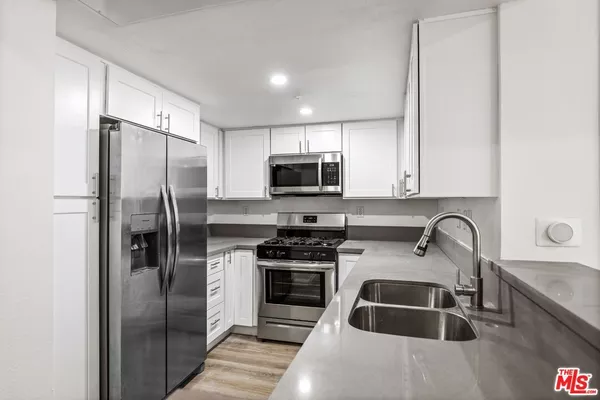2 bedrooms apartment for rent in Sawtelle - Westside / South Bay, Los Angeles
