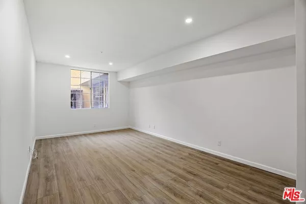 2 bedrooms apartment for rent in Sawtelle - Westside / South Bay, Los Angeles